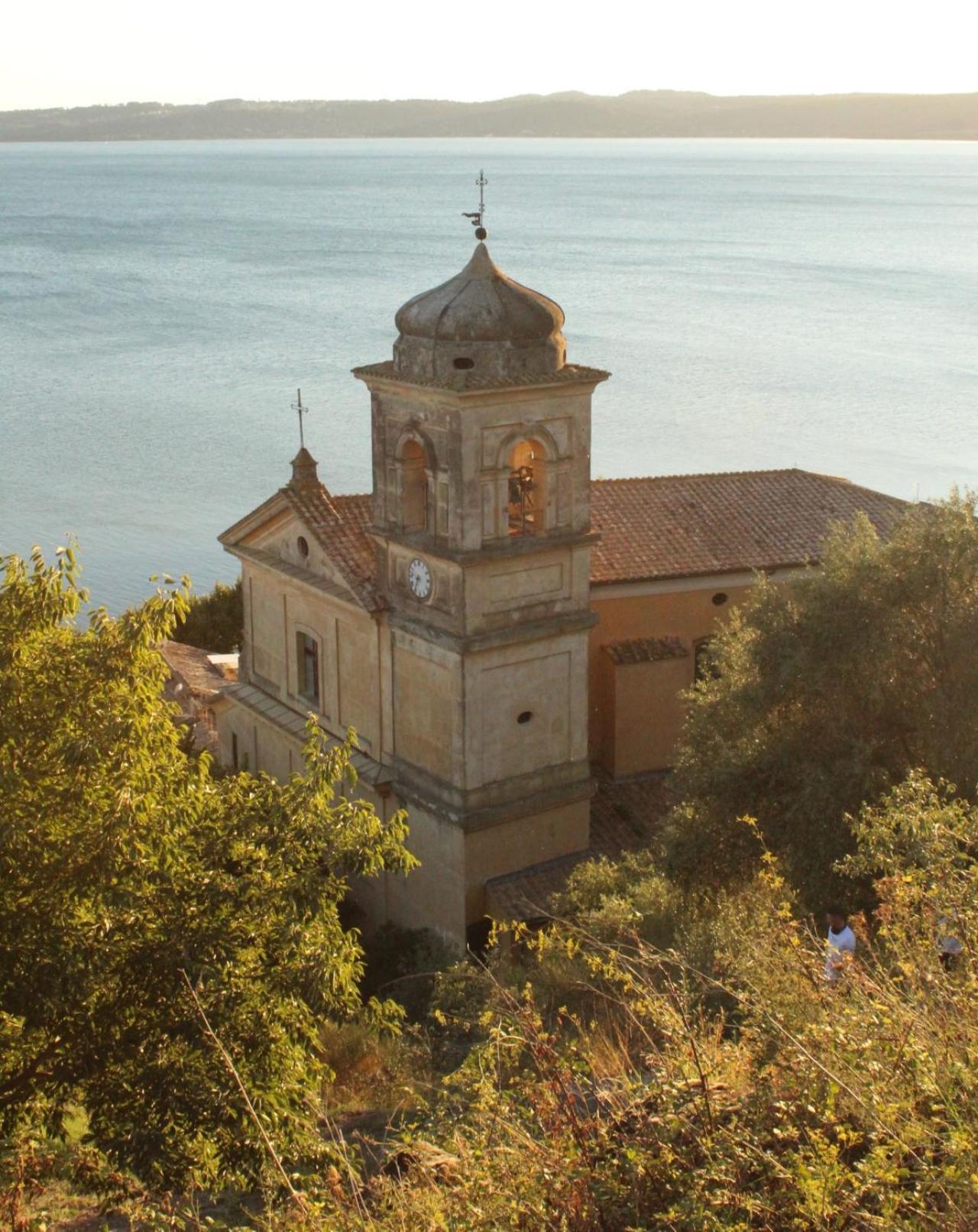 Dolce Lago Trevignano Romano Exterior foto